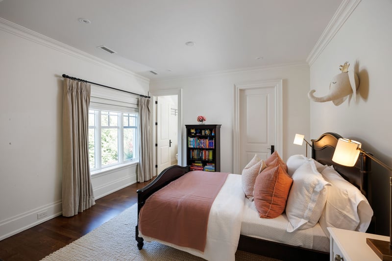 Luxury estate at 64 Brentwood Road, Oakville, ON — photo 28