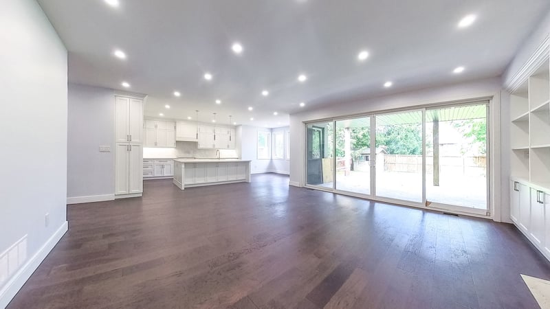 Luxury estate at 1029 Lorne Park Road, Mississauga, ON — photo 3
