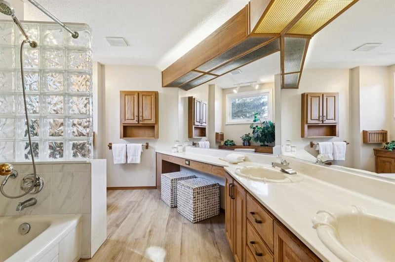 Luxury estate at 1442 Sunwood Road Southeast, Calgary, AB — photo 14