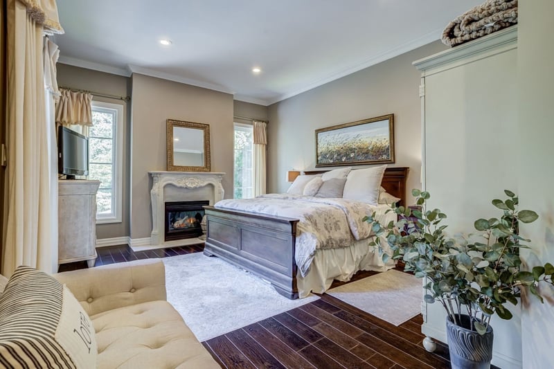 Luxury estate at 21 Harrington Place, Hamilton, ON — photo 13