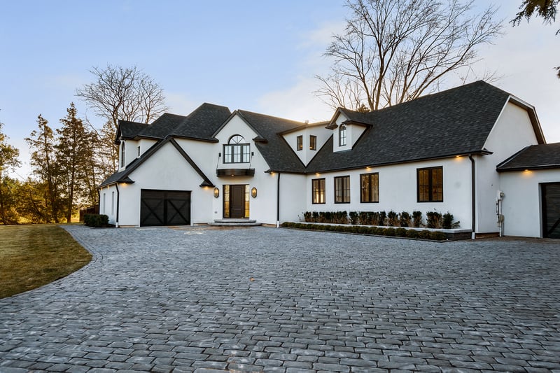 Luxury estate at 15886 Niagara River Parkway, Niagara-on-the-Lake, ON — photo 1