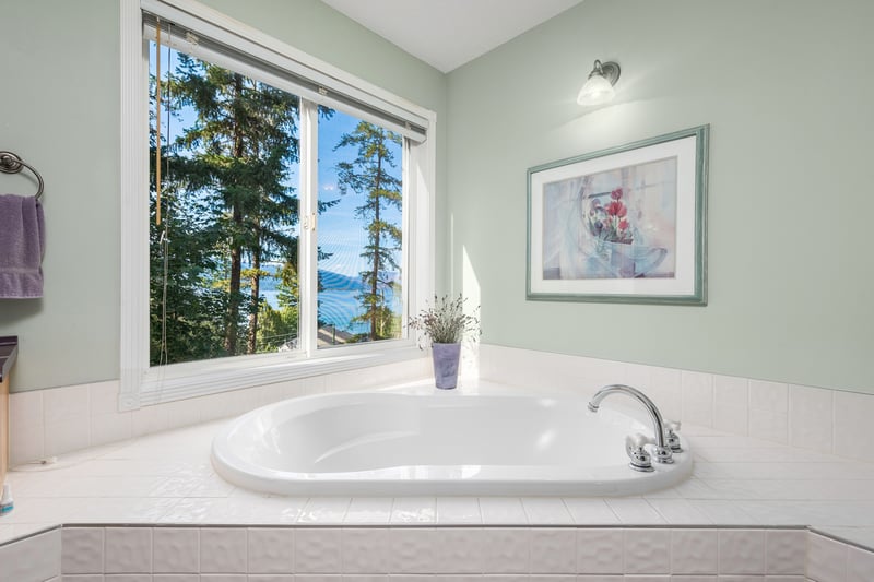 Luxury estate at 9725 Cameron Road, Vernon, BC — photo 27