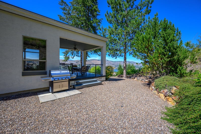 Luxury estate at 200 Melrose Court, Vernon, BC — photo 6