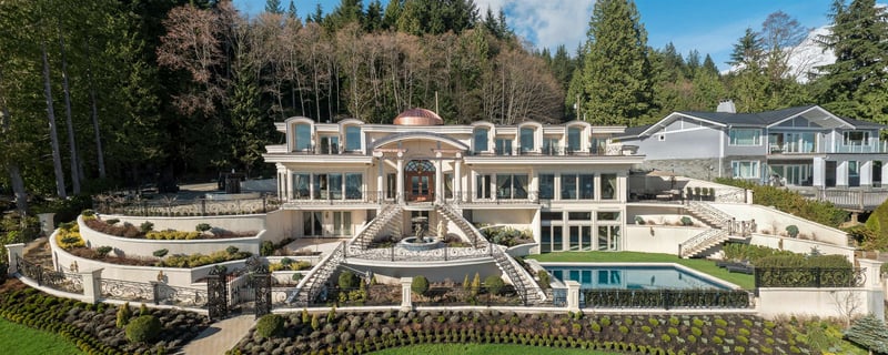 Luxury estate at 1175 Eyremount Drive, West Vancouver, BC — photo 2