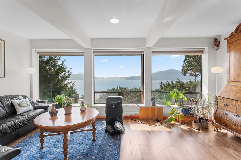 Luxury estate at 270 Mountain Drive, Lions Bay, BC — photo 22