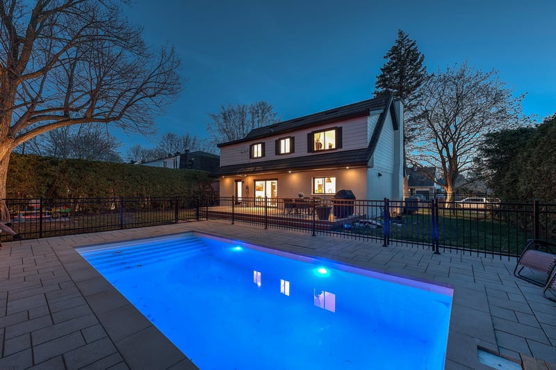 Luxury estate at 1810 De Grosbois, Saint-Bruno-de-Montarville — photo 2