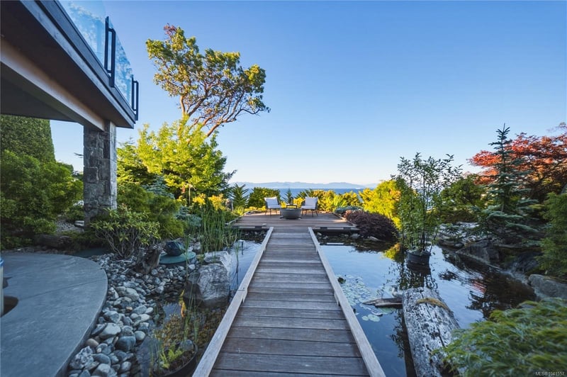 Luxury estate at 5025 Hinrich View, Nanaimo, BC — photo 17