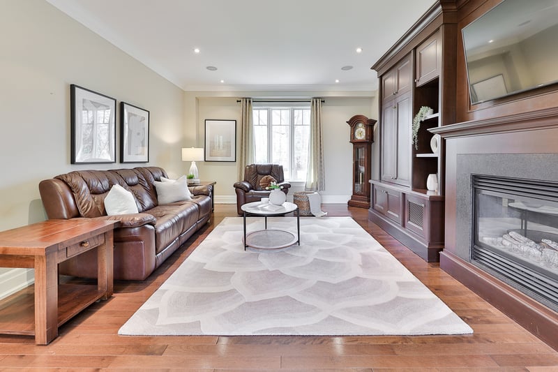 Luxury estate at 80 Oakes Drive, Mississauga, ON — photo 10
