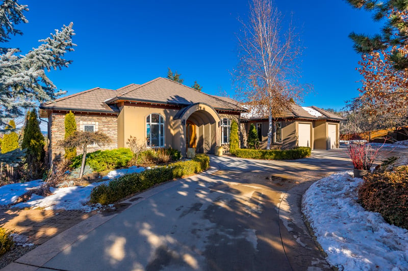 Luxury estate at 1849 Canyon Falls Court, Kelowna — photo 4