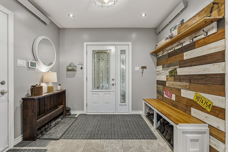 Luxury estate at 265 Rue Rosedale, Ayer's Cliff, QC — photo 6