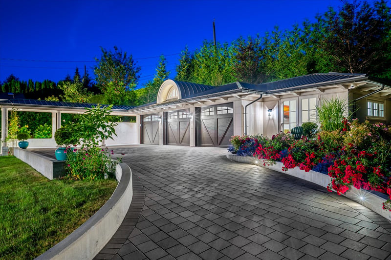 Luxury estate at 901 Farmleigh Road, West Vancouver — photo 3