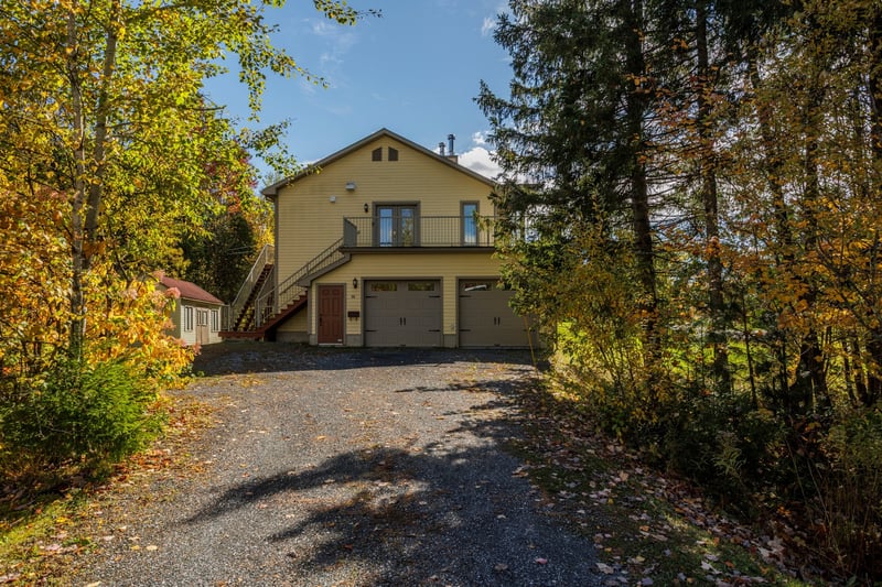 Luxury estate at 34 Rue des Tangaras, Orford, QC — photo 4