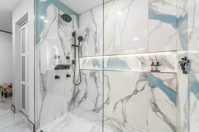 Luxury estate at 204 Pump Hill View SW, Calgary, AB — photo 23