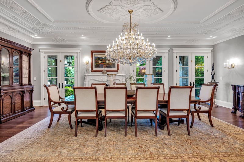 Luxury estate at 113 Maple Grove Drive, Oakville, ON — photo 7