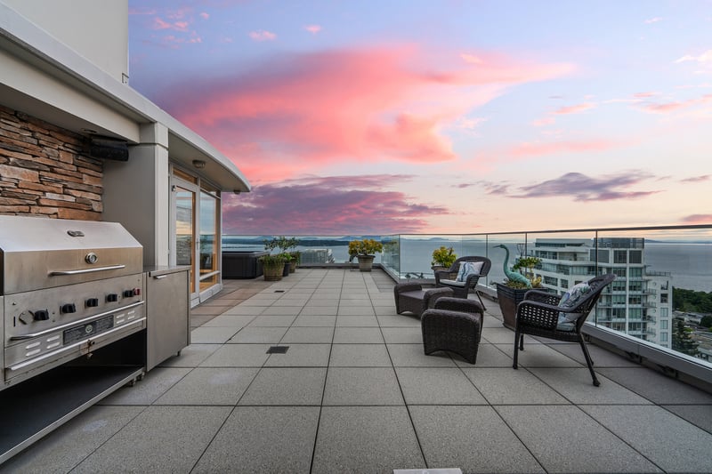 Luxury estate at PH2 1473 Johnston Road, White Rock, BC — photo 27