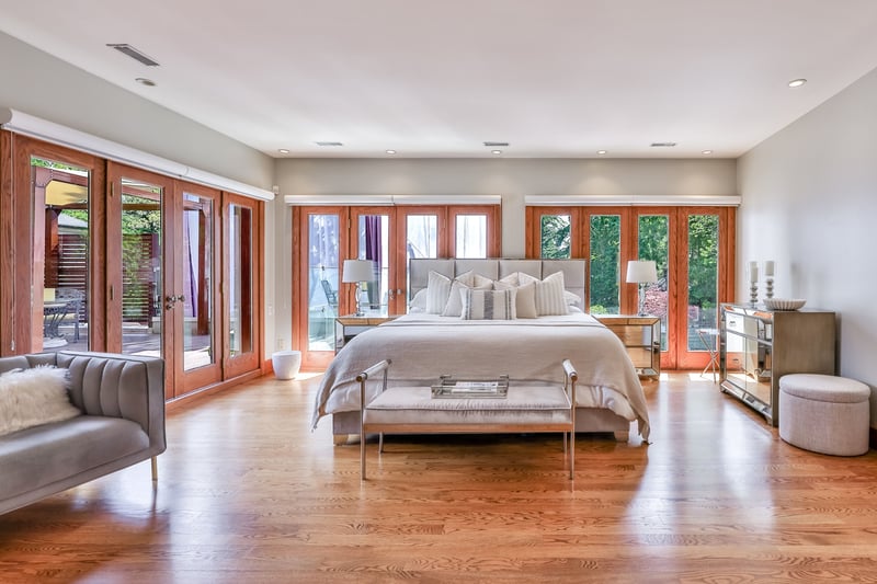Luxury estate at 1188 Birchview Drive, Mississauga, ON — photo 11