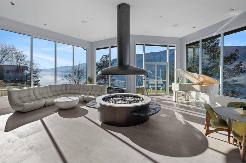 Luxury estate at 2100 Dewdney Road, Kelowna, BC — photo 10