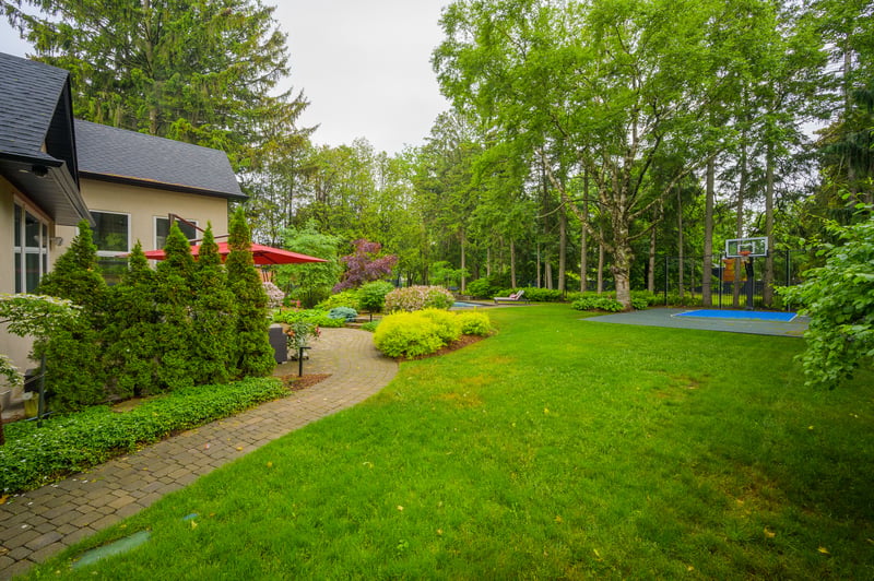 Luxury estate at 4169 Lakeshore Road, Burlington, ON — photo 30