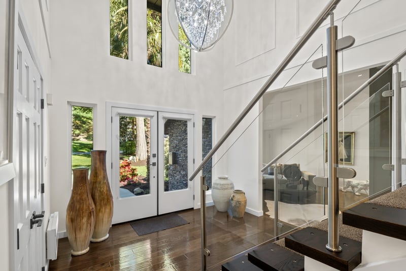 Luxury estate at 1007 Kentwood Place, Victoria, BC — photo 4