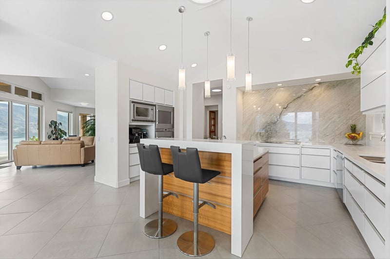 Luxury estate at 328 Lochview Road, Kelowna, BC — photo 7