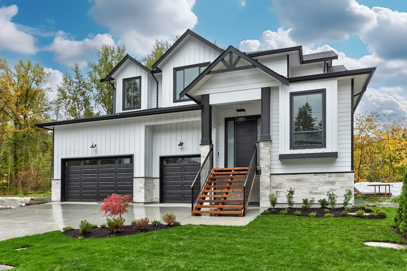 6-bedroom luxury home in 11018 243B Street, Maple Ridge, BC