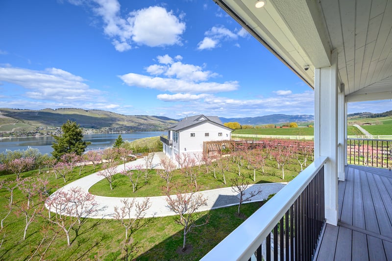 Luxury estate at 8000 Bench Row Road, Vernon, BC — photo 11