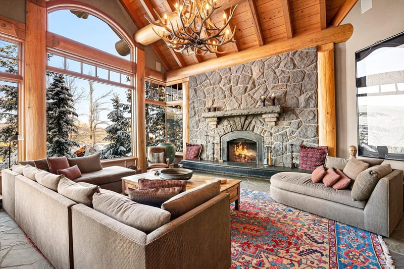 Luxury estate at 3820 Sunridge Drive, Whistler, BC — photo 5