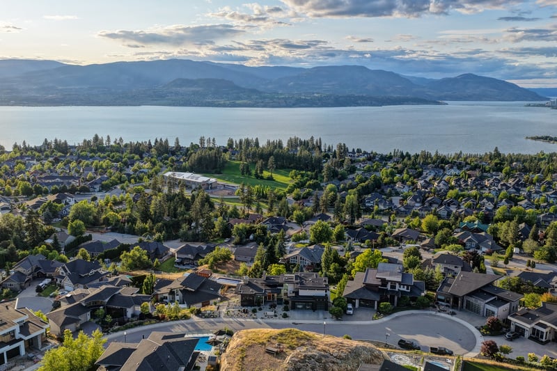 Luxury estate at 449 Swan Drive, Kelowna, BC — photo 31