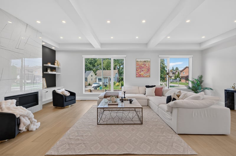 Luxury estate at 1047 Meredith Avenue, Mississauga, ON — photo 9