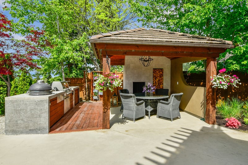 Luxury estate at 1849 Canyon Falls Court, Kelowna — photo 9