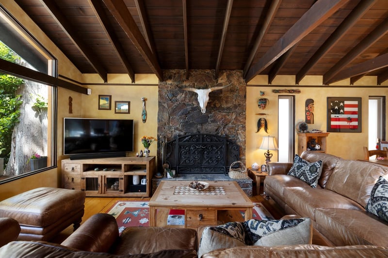 Luxury estate at 315 Bayview Road, Lions Bay, BC — photo 5