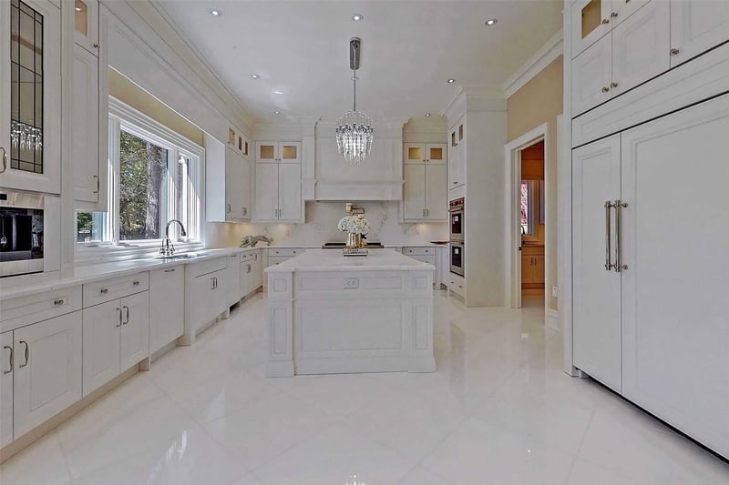 Luxury estate at 4 Sandfield Road, Toronto — photo 7