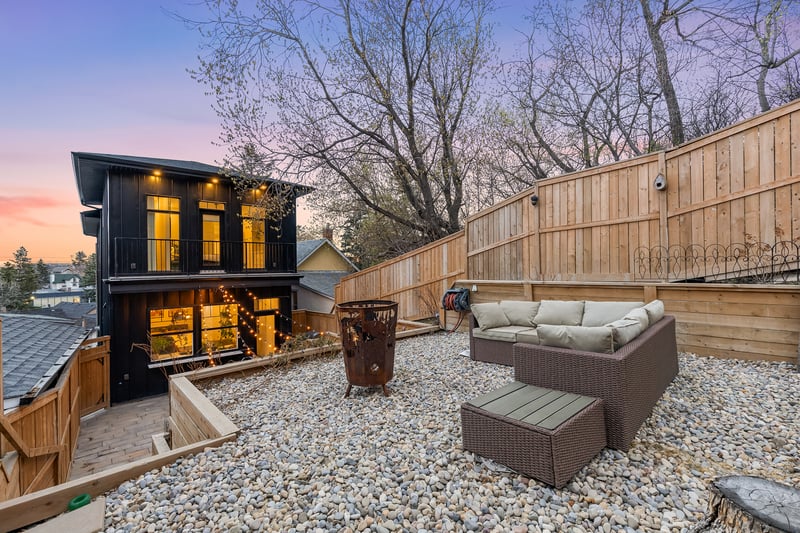 Luxury estate at 1129 Maggie Street Southeast, Calgary, AB — photo 19