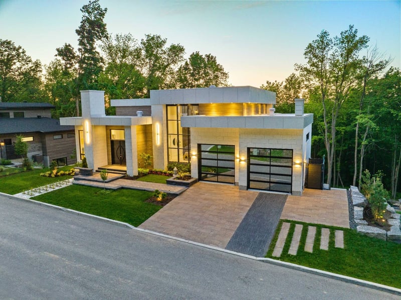 Luxury estate at 757 Rue des Chardonnerets, Mont-Saint-Hilaire, QC — photo 5