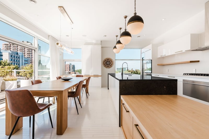 Luxury estate at 828 Rue Sherbrooke Est #700, Montréal, QC — photo 4