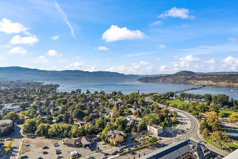 Luxury estate at 1626 Water Street, Kelowna, BC — photo 6