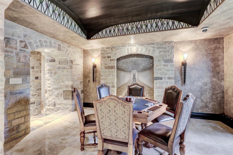Luxury estate at 95 Eden Vale Dr, King City, ON — photo 44