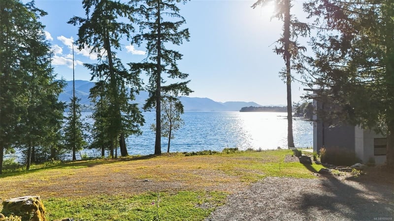 Luxury estate at Lot B Sa-Seen-Os Road, Youbou, BC — photo 3
