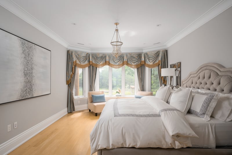 Luxury estate at 2 Vanvalley Drive, Whitchurch-Stouffville, ON — photo 11