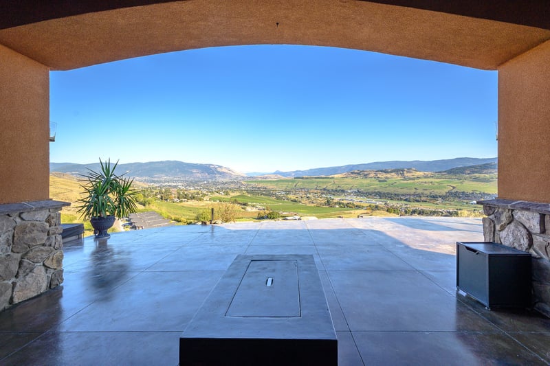Luxury estate at 328 Cordon Place, Vernon, BC — photo 31