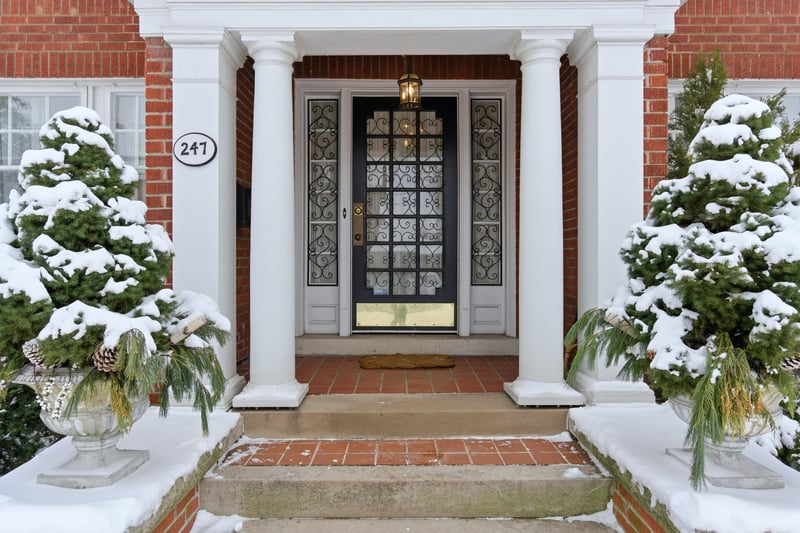 Luxury estate at 247 MacNab Street South, Hamilton, ON — photo 2