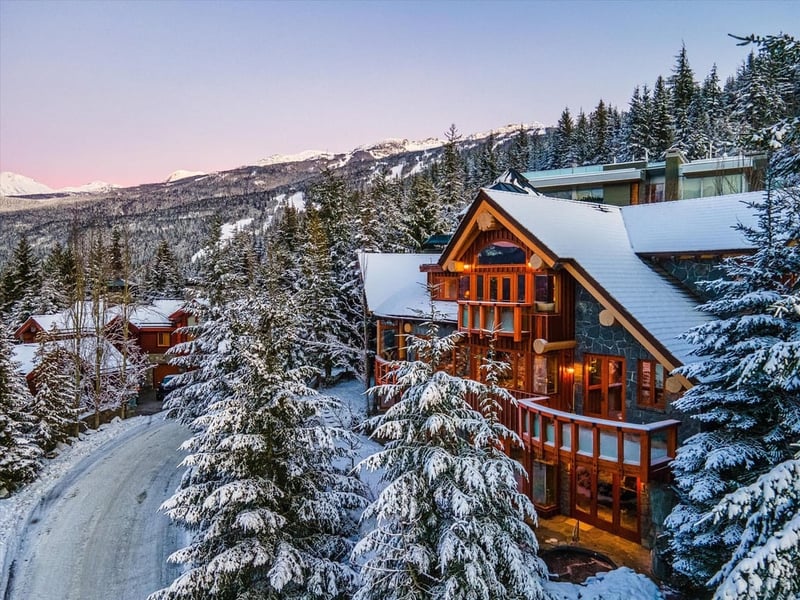 Luxury estate at 3820 Sunridge Drive, Whistler, BC — photo 16