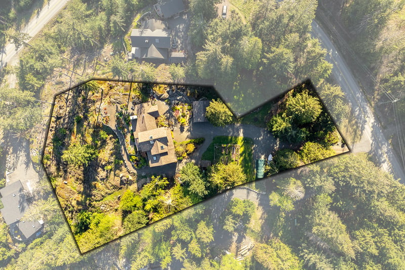 Luxury estate at 1004 Cowan Point Drive, Bowen Island, BC — photo 29