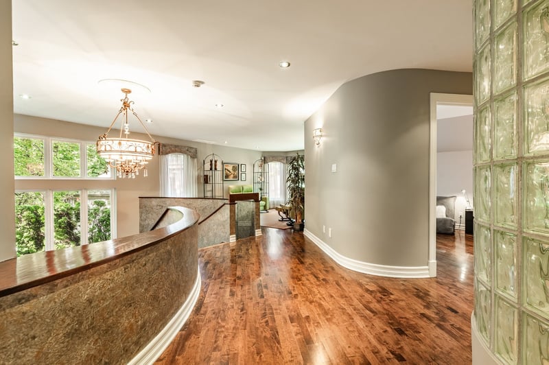 Luxury estate at 25 Rue des Tourterelles, Montréal, QC — photo 14