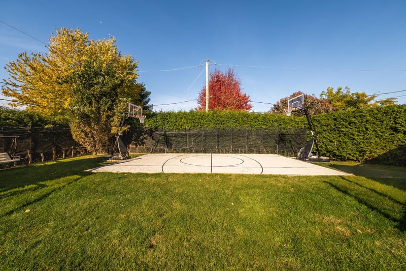 Luxury estate at 84 Rue des Chèvrefeuilles, Saint-Jean-sur-Richelieu, QC — photo 31