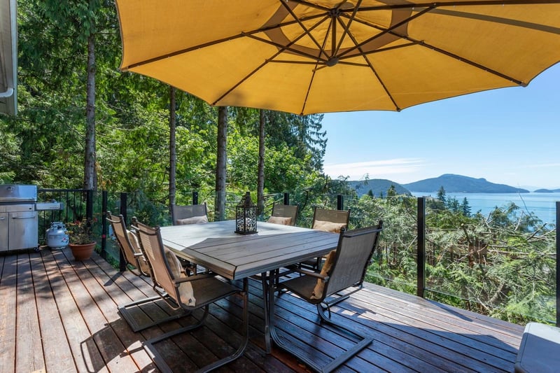 Luxury estate at 220 Panorama Road, Lions Bay, BC — photo 11