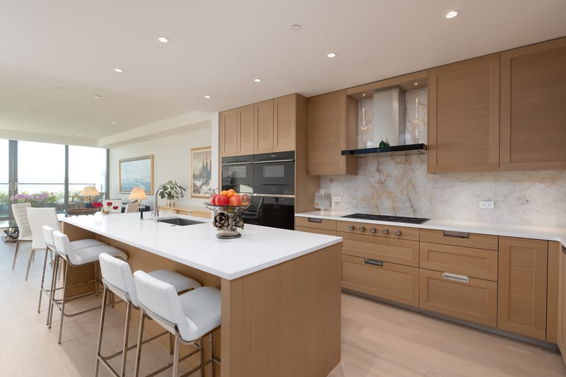 Luxury estate at 1355 Bellevue Avenue #206, West Vancouver, BC — photo 25