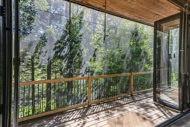 Luxury estate at 83 All. Verte, Eastman, QC — photo 13