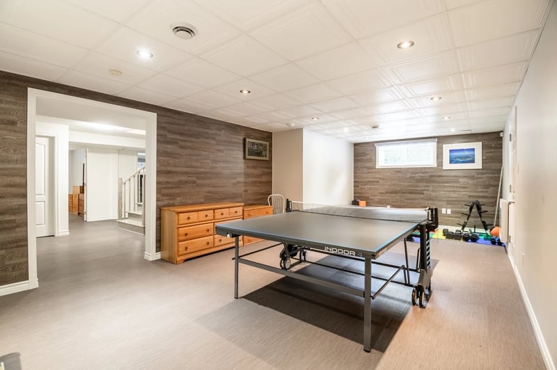 Luxury estate at 1970 Rue Mcintosh, Saint-Bruno-de-Montarville, QC — photo 17