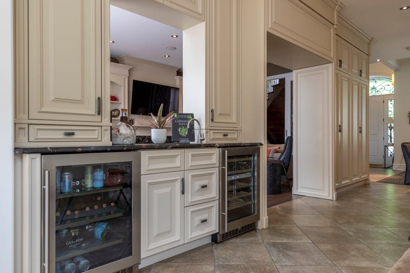Luxury estate at 115 Rosemary Lane, Ancaster, ON — photo 15